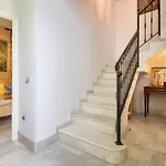 Museum Duplex And Patios, Historical Center, 8 Pax