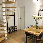 APT reformado 2022, tranquilo, centrico, WIFI,