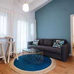 Lola De Triana Apartments