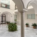 Suites Sevilla Plaza