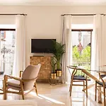 Puerta Catedral Apartments