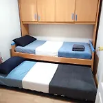 Doble Or Individual Bed Near Sevilla Center Free Parking