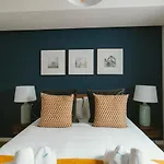 Modern And Luxury- 2Bd 2Bth- Socorro