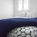 Bonito Apto. Amplio Y Luminoso Super Bien Ubicado