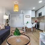 Apartamento 2 en Estadio del Sevilla, 3 habitaciones y metro