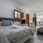 Estudio calle baños