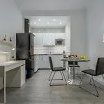 Estudio calle baños