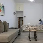 Estudio calle baños