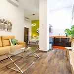 Stunning Apartment In Sevilla With Wifi