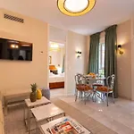 Ohliving Triana