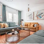 Exclusivo Duplex Con Terraza En Sevilla
