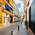 Sevilla Gourmeet House