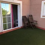 Familia Anfitriona Acoge Terraza
