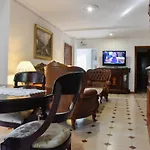 Room Martinez