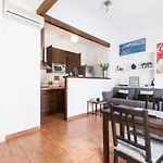 Sweet Home In Downtow In Seville