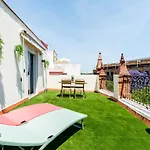 Colorful Terrace Urban Apartment
