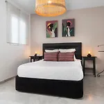 Apartamento Con Terraza En Sevilla Centro By Rent Me