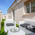Genteel Home Giralda