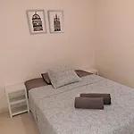 Casa Adriano