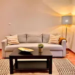 Modern Duplex City Center 2D2B