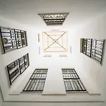 Apartamento En El Barrio De San Lorenzo, Junto A La Basilica Del Gran Poder