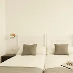 Apartamentos Rg Hospital Valme