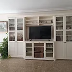 Bright apartment facing the river, Plaza España