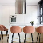 Monkeys Apartments Alameda Chic & Deluxe