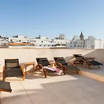 Isg Apartments Cedaceros 12