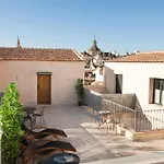 Isg Apartments Cedaceros 12