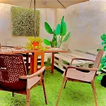 Violeta Loft B Chill Out Sevilla