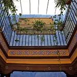 Pension Lisdos