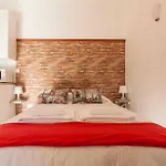 Apartamentos Gadi Corral Siglo XVI