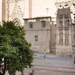 Puerta Catedral Suites
