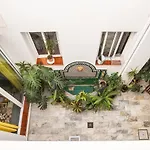 Espiritu Santo Bajo