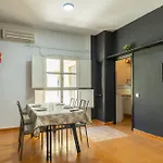 Conde Center Premium Suites, Free Parking