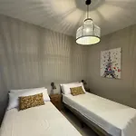 Sf Maravilloso Apartamento 3 Dormitorios Junto Muros Del Alcazar