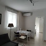 Apartment In Seville City Centre