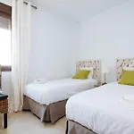 Hostly Orfila 3A-3B Exclusive Penthouse-Center-Fibre-Parking Optional