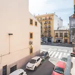 Beautiful And Bright- 1Bd 1Bth- Center