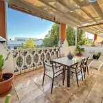 Charming 2 Bedroom Boutique Triplex Apartment With Private Terrace At Seville City Center By Ocityzen