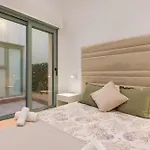 New And Charming In San Lorenzo Neighbourhood