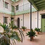 New And Charming In San Lorenzo Neighbourhood