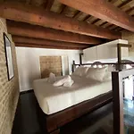 Hostfy Centro Puerta Osario
