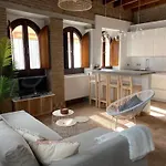 Hostfy Centro Puerta Osario