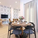 Genteel Home Teodosio