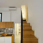 Amplio Apartamento De Diseno Precioso De Estilo Sevillano En Pleno Centro