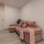 Piso Reformado Next To Santa Justa Y Aeropuerto