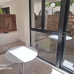 Apartamentos Santa Vicenta Maria En El Centro