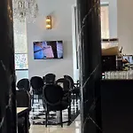 Adriano Boutique Sevilla
